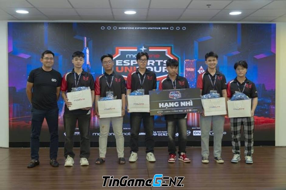 “Mùa Giải Mobifone Esports Unitour 2024: VUH Academy Lên Ngôi Vô Địch!”