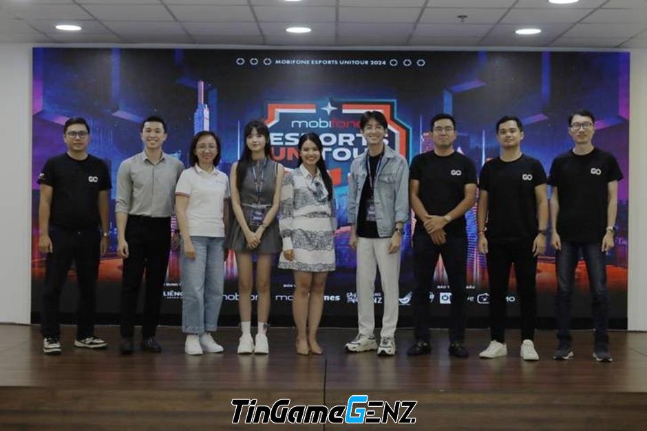 “Mùa Giải Mobifone Esports Unitour 2024: VUH Academy Lên Ngôi Vô Địch!”