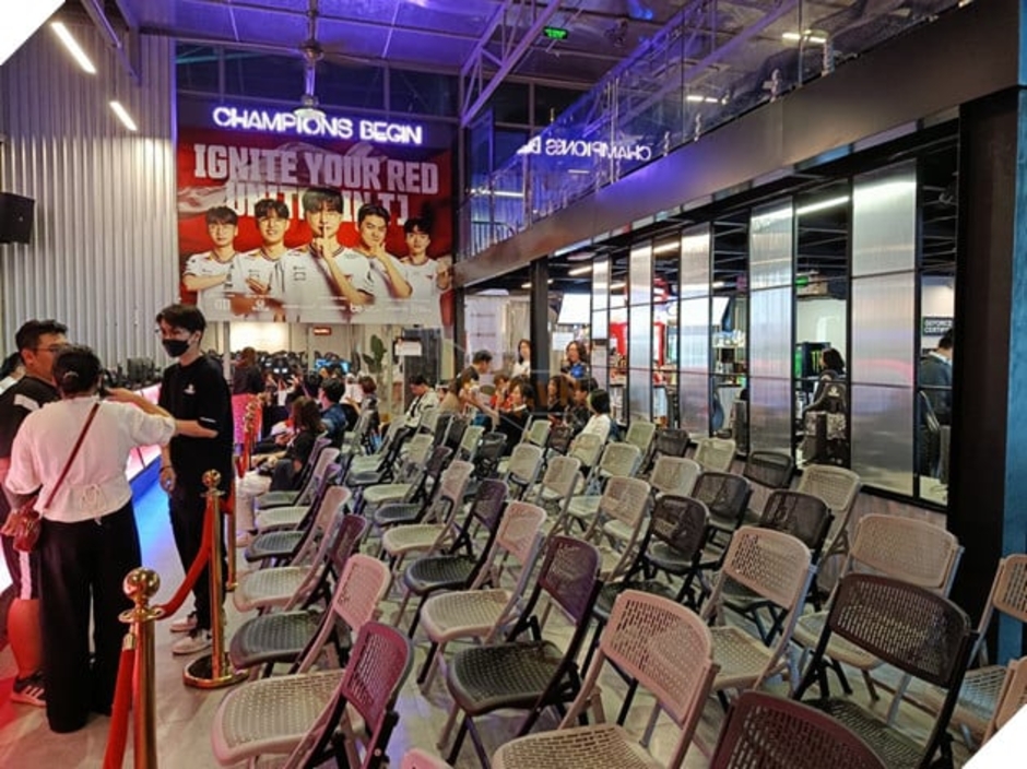 **Trải Nghiệm Viewing Party T1 Home Ground 2025: Cảm Nhận Chiến Thắng Ấn Tượng Trước GEN.G Tại LCK 2025**
