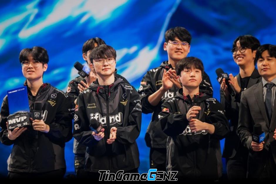 Champions eSports vô địch và cộng đồng LMHT quan tâm đến vấn đề hot hiện nay