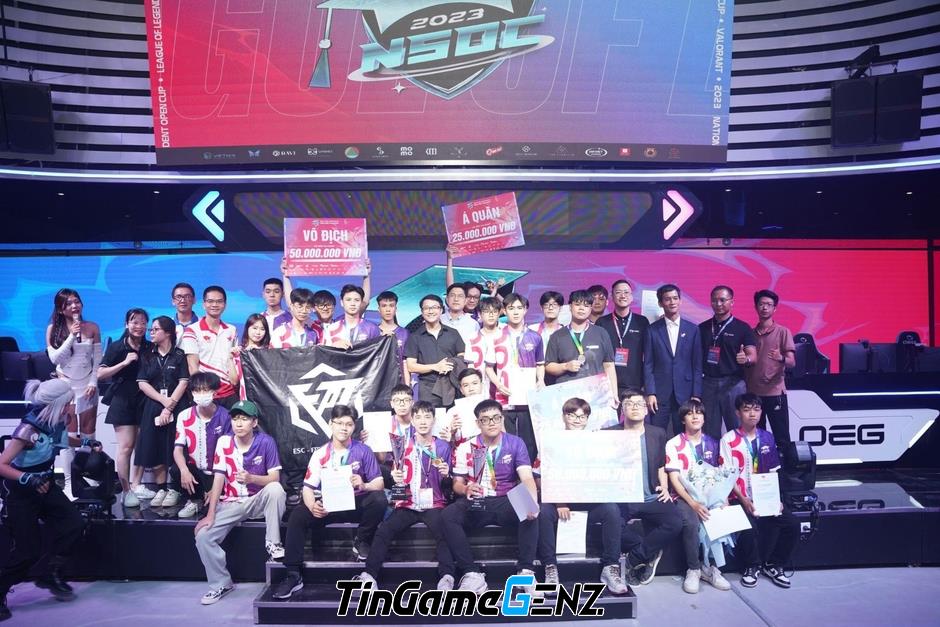 Chung kết Quốc gia NSOC 2023: Bùng nổ tại đấu trường Esports hàng đầu Việt Nam