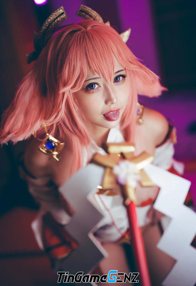 Cosplay Yae Miko siêu to khổng lồ, thách thức cuộc thi NNN.