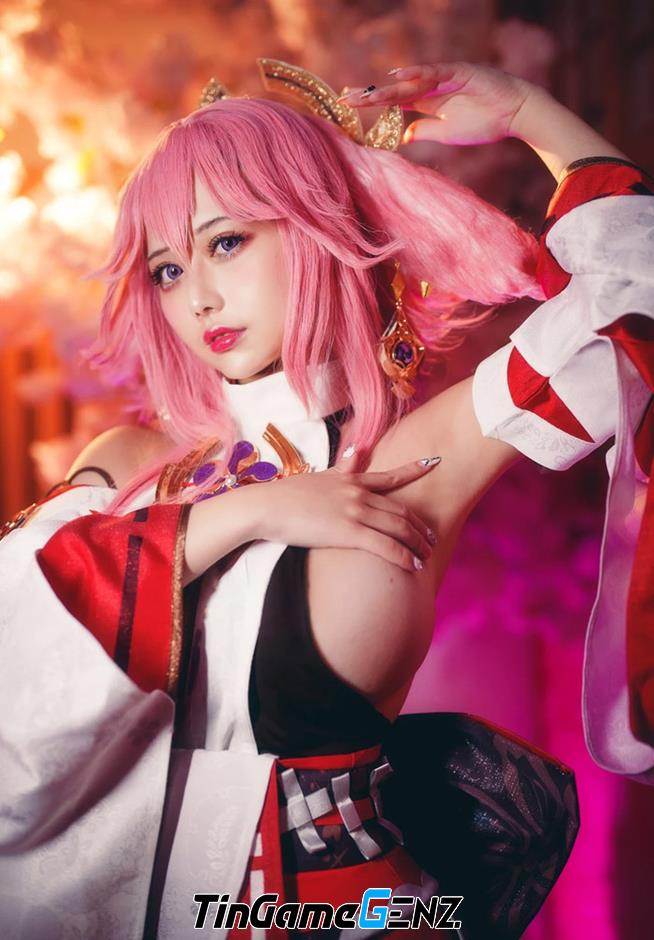 Cosplay Yae Miko siêu to khổng lồ, thách thức cuộc thi NNN.