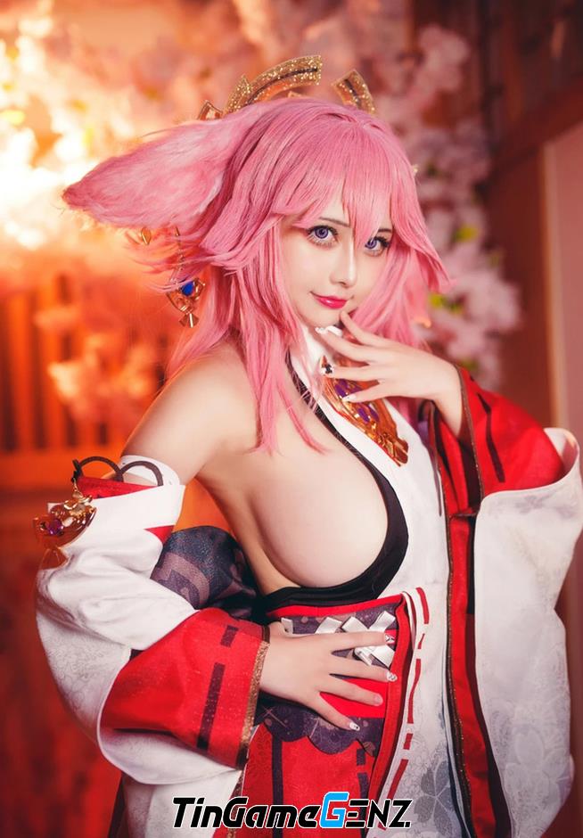 Cosplay Yae Miko siêu to khổng lồ, thách thức cuộc thi NNN.