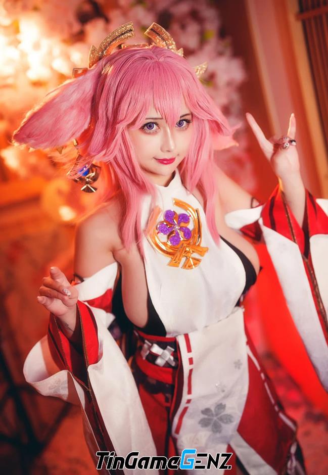 Cosplay Yae Miko siêu to khổng lồ, thách thức cuộc thi NNN.