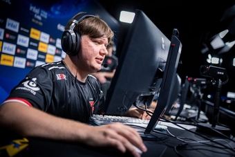 "Đằng Sau Sự Trở Lại Ấn Tượng Của S1mple Tại Counter Strike 2: Bí Quyết Đưa Anh Về Đỉnh Cao"