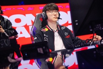 "Faker Chia Sẻ Tuyển Thủ Đáng Tin Cậy Nhất Trong Đội Hình T1 Tại LMHT"