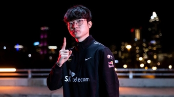 Faker - Ngôi sao LMHT hàng đầu thế giới, tiền lương vượt trội so với cầu thủ PSG