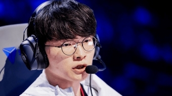 "Faker Nhận Trách Nhiệm Sau Thất Bại Đáng Tiếc Trước BRO - Một Bước Chuyển Quan Trọng Trong Sự Nghiệp"