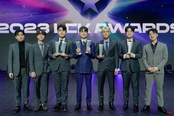 Faker và T1 gặt hái nhiều danh hiệu tại LCK Awards 2023