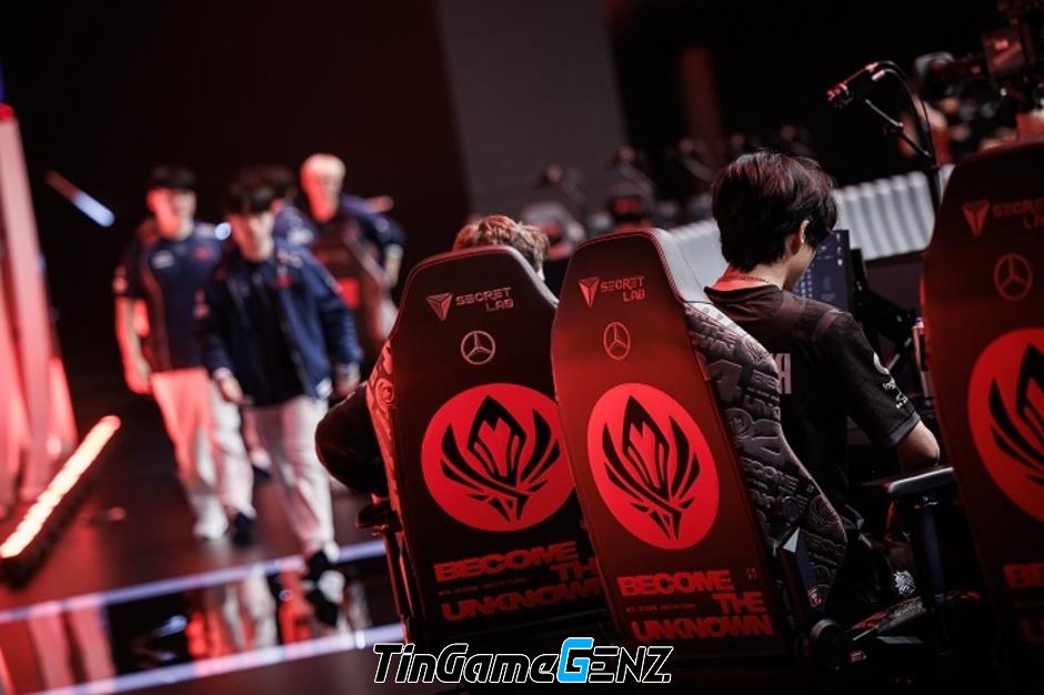 Fan quá khích đe dọa G2 Hans Sama sau trận thua trước T1 tại MSI 2024