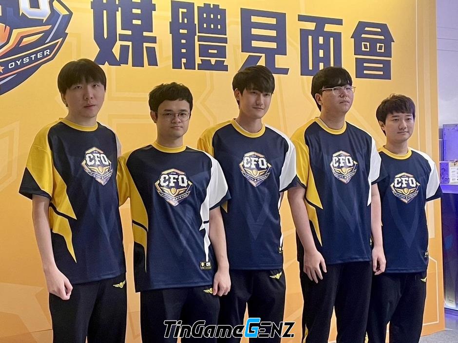 Flash Wolves tái hợp với Karsa và SwordArt trong đội hình huyền thoại tại PCS 2024.