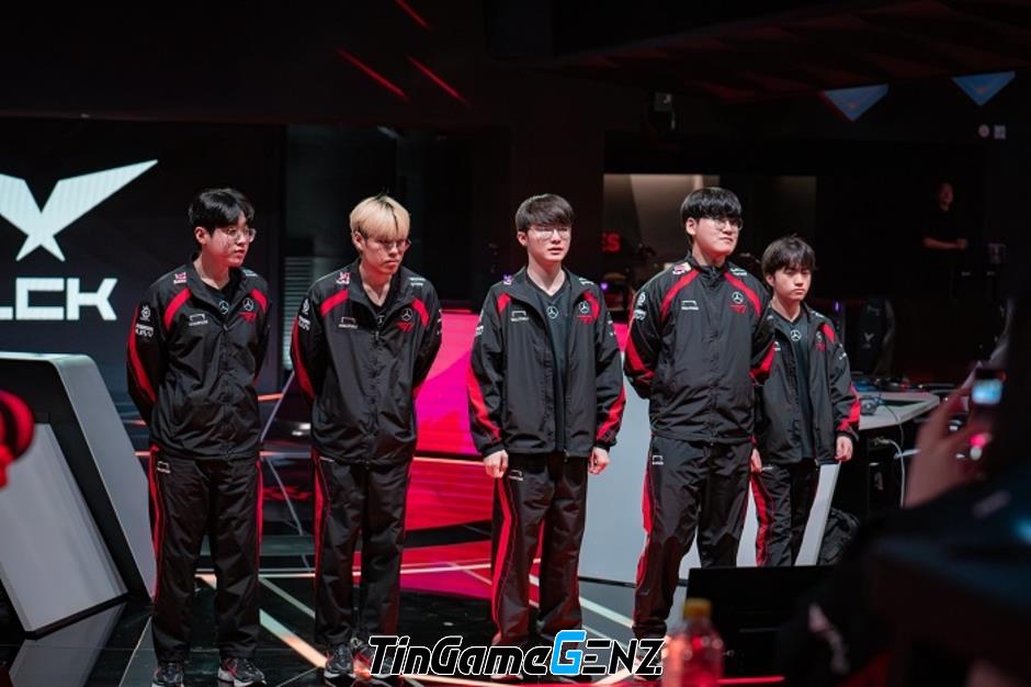 kkOma: "Meta là meta, T1 cần có bản sắc riêng"