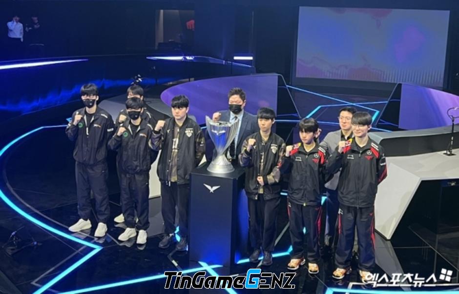 kkOma tìm ra lý do thua HLE 0-3 và dự đoán thắng lại 3-1 tại Chung kết LCK Mùa Xuân 2024