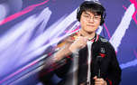 "Lmht: Gumayusi Phân Tích Chiến Thuật T1 - Những Bước Chuyển Biến Từ Vòng Bảng Đến Playoffs"