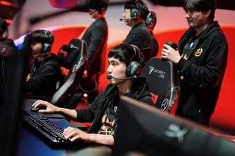 LMHT: Phản ứng của fan quốc tế khi GAM thua Fnatic tại Vòng Khởi Động MSI 2024