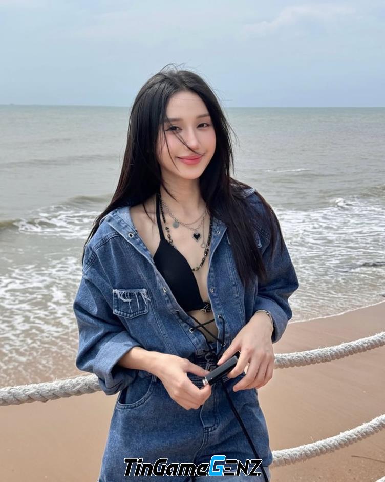 Mina Young Gây Chấn Động Với Hình Ảnh Faker: Điều Gì Đằng Sau Những Bức Ảnh Này?