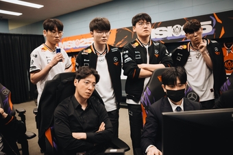"MSI 2025: Doran và Gumayusi Tự Tin Khẳng Định Sẽ Đánh Bại BLG Nhờ Vào CFO Xuất Sắc"