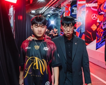 "MSI 2025: Emo Hứa Hẹn Sự Trở Lại Ấn Tượng Sau Thất Bại Kịch Tính Trước G2 Esports"