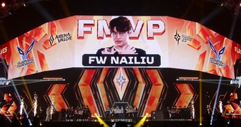 "Nailiu và Chiến Thuật Đỉnh Cao: Flash Wolves Thống Trị APL 2025 với Toro Tại Đường Caesar"