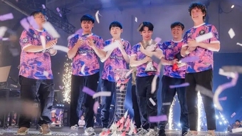 "Paper Rex Phá Vỡ Lời Nguyền Á Quân: Dẫn Đầu Tại VALORANT Masters Toronto Sau Chiến Thắng Trước Fnatic"