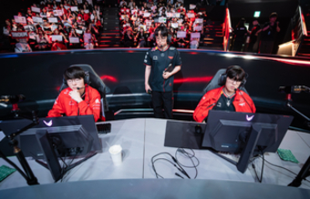 "Riot công bố kỷ lục ấn tượng trong LMHT: T1 gây tiếc nuối khi không tham gia"