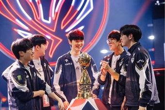 "Riot Games Đối Mặt Chỉ Trích Nặng Nề Vì Thiếu Tôn Trọng Đối Với Gen.G Nhân Lễ Vinh Danh Vô Địch MSI 2025"