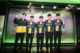 Ryu thừa nhận FOX "không đủ sức cạnh tranh với các đội mạnh" trước thềm playoffs LCK Mùa Hè 2024.