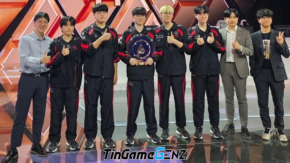 T1 quyết thắng LCK Mùa Hè 2024 với sức mạnh từ Esports World Cup