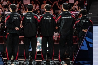 "T1 Tự Tin Bước Vào Playoffs LCK Dù Thua HLE 0-3 - Oner Chia Sẻ Tâm Điểm Tích Cực"