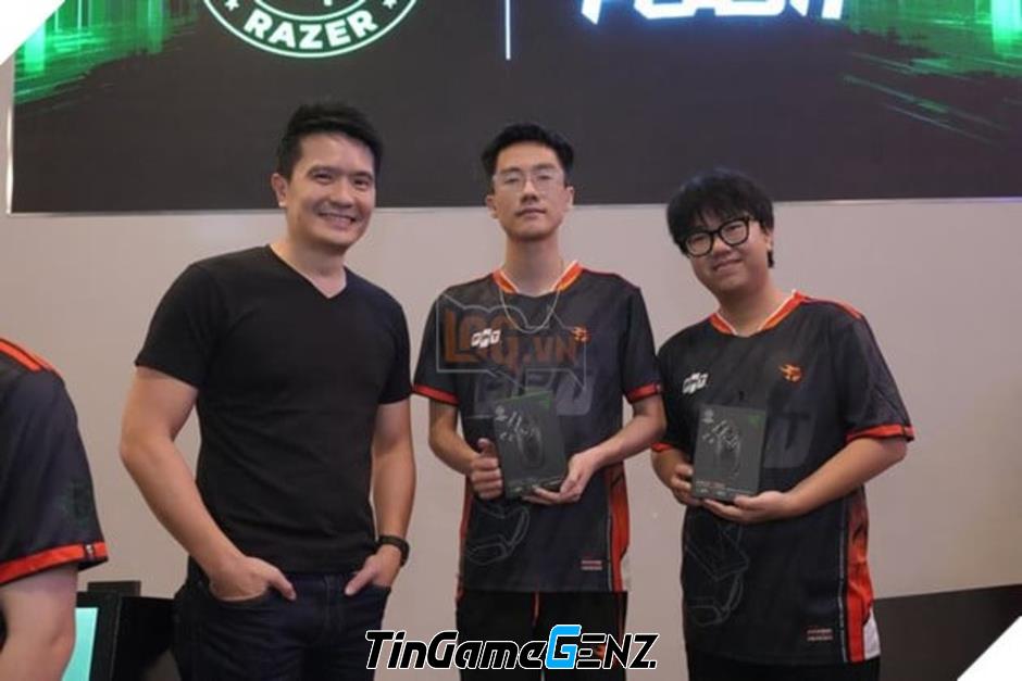 Team Flash và Razer hợp tác, gia nhập cùng hàng ngũ các đội Esports hàng đầu