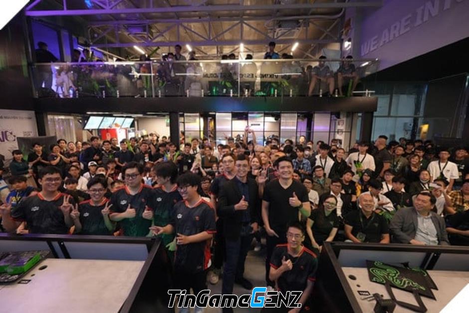 Team Flash và Razer hợp tác, gia nhập cùng hàng ngũ các đội Esports hàng đầu