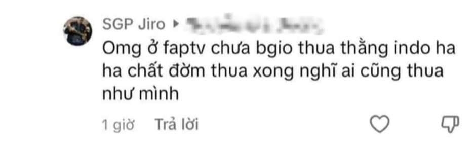 Tuyển thủ Liên Quân gây sốc khi cãi tay đôi với khán giả và công kích Team Flash: Cộng đồng phản ứng.