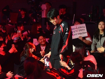 Zeus muốn đánh bại Doran tại playoffs LCK Mùa Xuân 2024 sau trận thua HLE 0-3