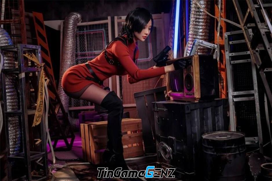 Ngắm bộ ảnh cosplay Ada Wong trong Resident Evil của Nnian