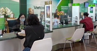 **"Cảnh Báo: Nguy Cơ Từ Tin Nhắn Vietcombank - Hãy Xóa Ngay Để Bảo Vệ Tài Khoản Của Bạn!"**