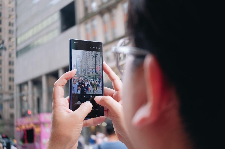 “Galaxy Z Fold7: Đánh Giá Chi Tiết Về Camera - Chất Lượng Nâng Cao & Tính Năng Galaxy AI Đáng Kinh Ngạc” “Galaxy Z Fold7: Đánh Giá Chi Tiết Về Camera - Chất Lượng Nâng Cao & Tính Năng Galaxy AI Đáng Kinh Ngạc”