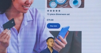 **"Hướng Dẫn Chuyển Khoản Qua Messenger Tại Việt Nam: Tối Ưu Hoá Giao Dịch Nhanh Chóng & An Toàn"**