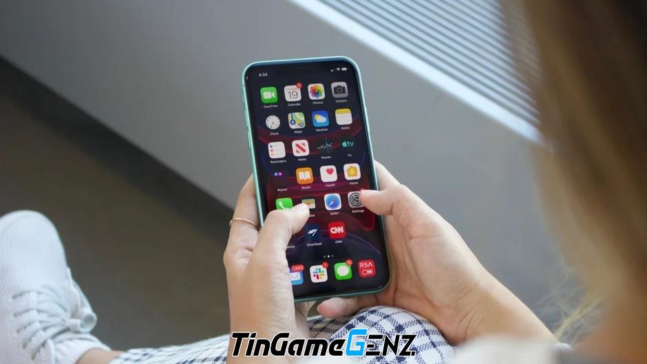 **iPhone 11 vs iPhone 12: Đâu là sự lựa chọn tốt nhất cho game thủ hiện nay?**