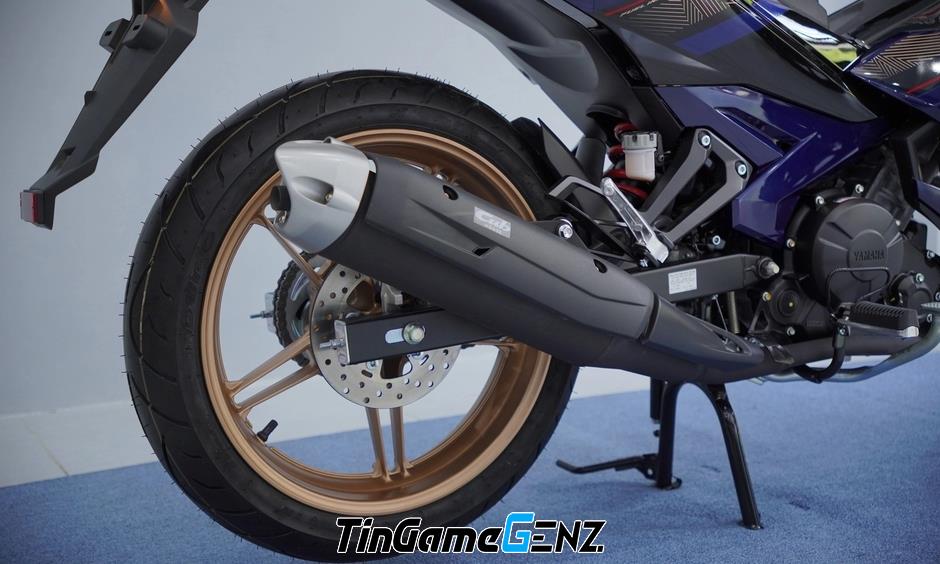 **Khám Phá Yamaha Exciter 150 Mới Nhập Về Việt Nam: Tại Sao Được Định Giá Trên 100 Triệu Đồng?** **Khám Phá Yamaha Exciter 150 Mới Nhập Về Việt Nam: Tại Sao Được Định Giá Trên 100 Triệu Đồng?**