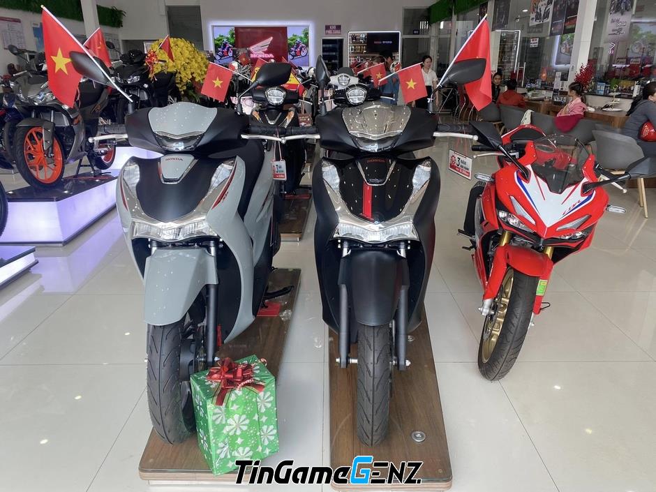 **Khuyến mãi bất ngờ: Honda SH giảm giá lên đến 25 triệu đồng – Cơ hội không thể bỏ lỡ!** **Khuyến mãi bất ngờ: Honda SH giảm giá lên đến 25 triệu đồng – Cơ hội không thể bỏ lỡ!**