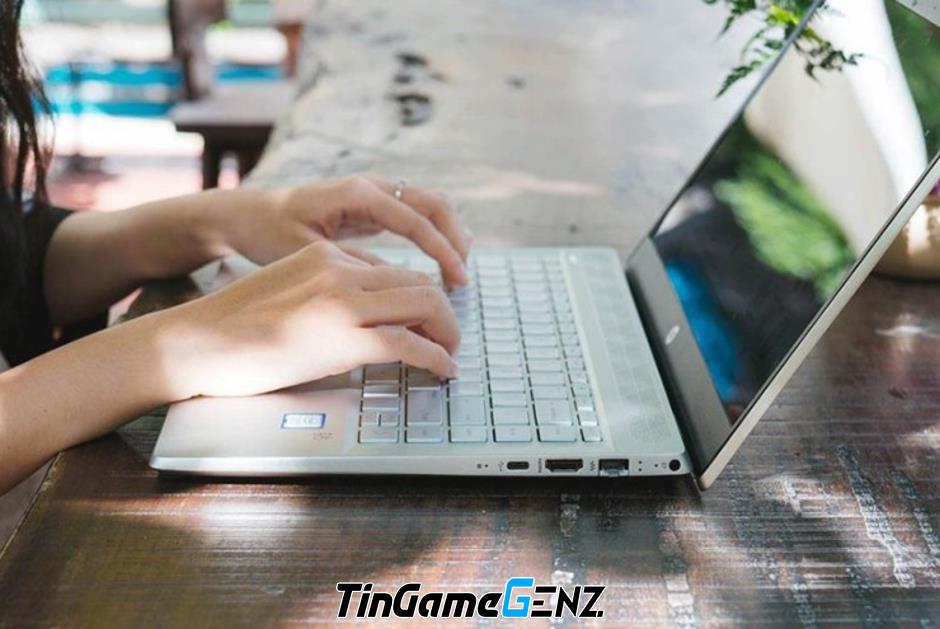 “Những Hồi Kết Đau Lòng: Tân Sinh Viên Nên Tránh Loại Laptop Này Dù Có Giá Rẻ”