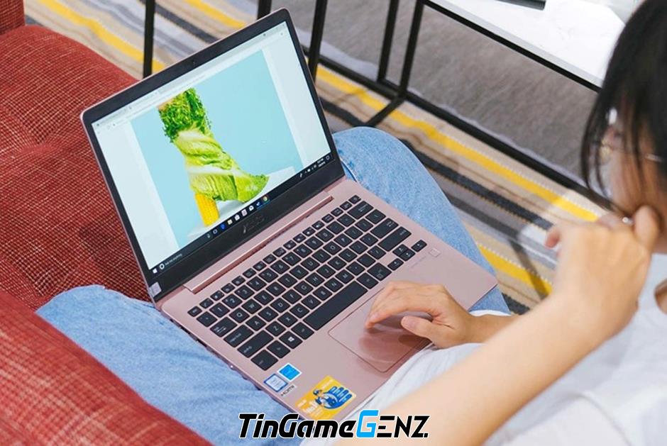 “Những Hồi Kết Đau Lòng: Tân Sinh Viên Nên Tránh Loại Laptop Này Dù Có Giá Rẻ”