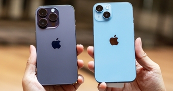 1. "3 Mẫu iPhone Chính Thức Ngừng Bán Tại Việt Nam: Bạn Nên Biết!"
2. "Apple Khai Tử 3 Mẫu iPhone Tại Việt Nam: Thông Tin Quan Trọng Cho Người Dùng"
3. "Điểm Danh 3 Mẫu iPhone Bị Khai Tử Tại Việt Nam: Hãy Cập Nhật Ngay!"