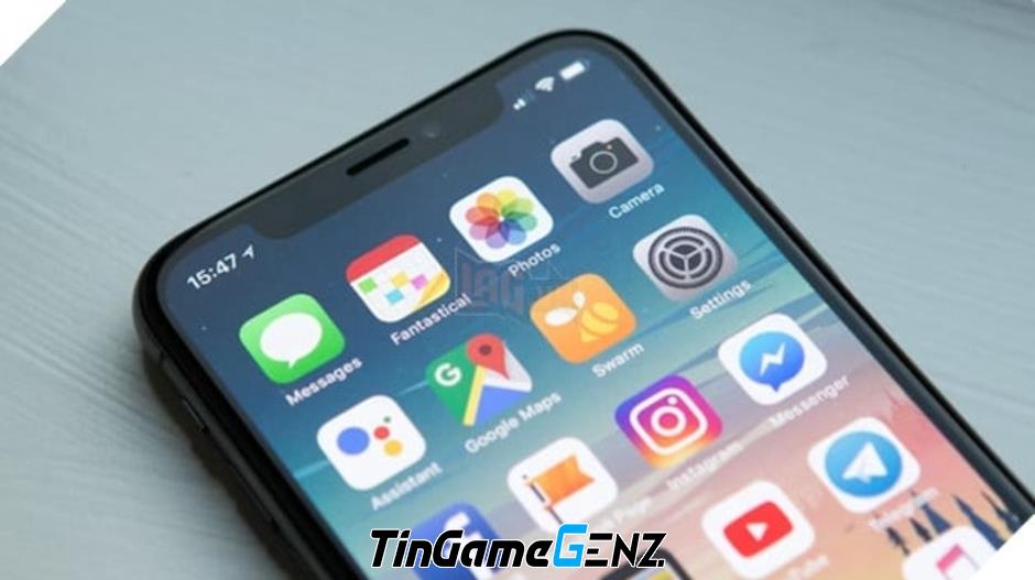 12 thủ thuật giúp tiết kiệm pin iPhone từ cựu nhân viên Apple.