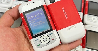 "5 Chiếc Nokia Kinh Điển Gắn Bó Với Ký Ức Người Việt: Khám Phá Lịch Sử Điện Thoại"