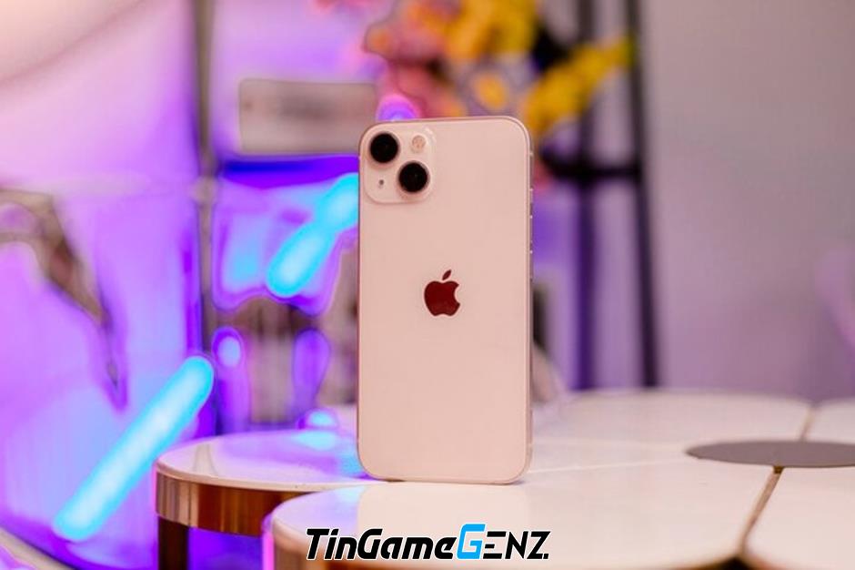 5 iPhone cũ giá tốt tháng 3