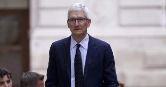 "Apple Bị Kiện vì 