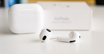 Apple có thể ra mắt 2 phiên bản AirPods mới cùng iPhone 16.