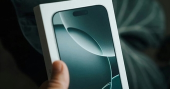 "Apple Công Bố Những Đổi Mới Đột Phá Cho iPhone Giá Rẻ: Khám Phá Xu Hướng Mới!"